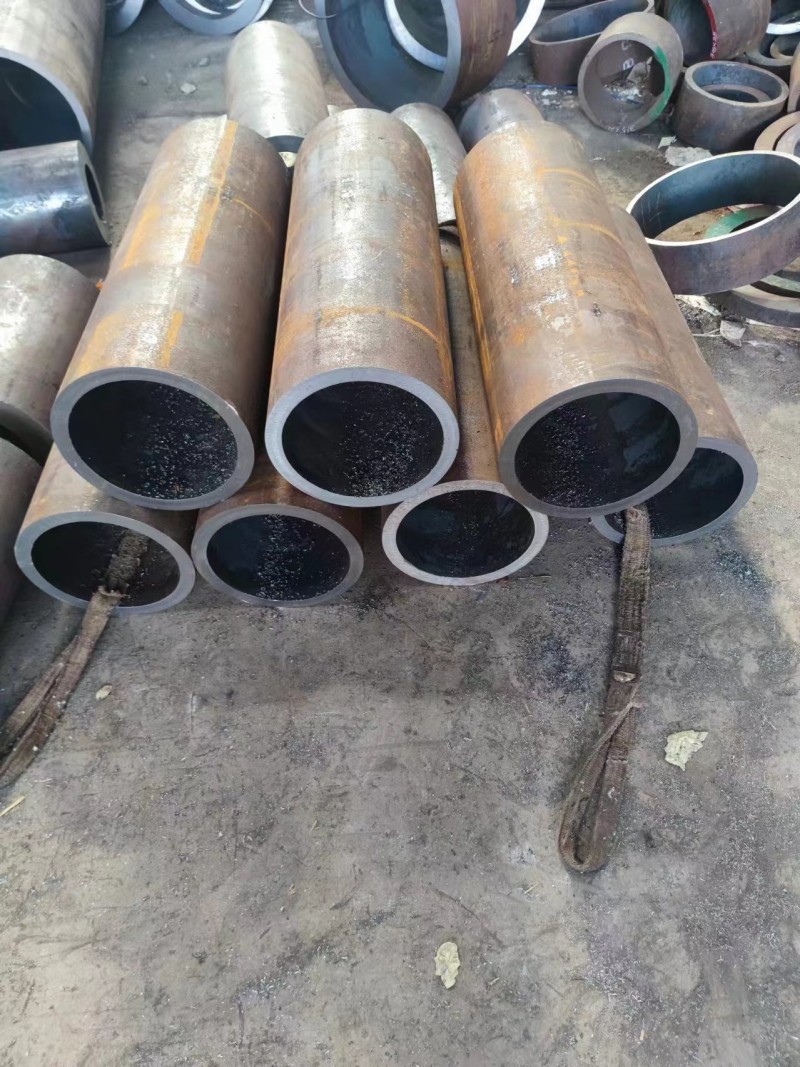 庄河庄河庄河12Cr1MovG无缝钢管切割
